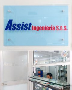 Contáctenos